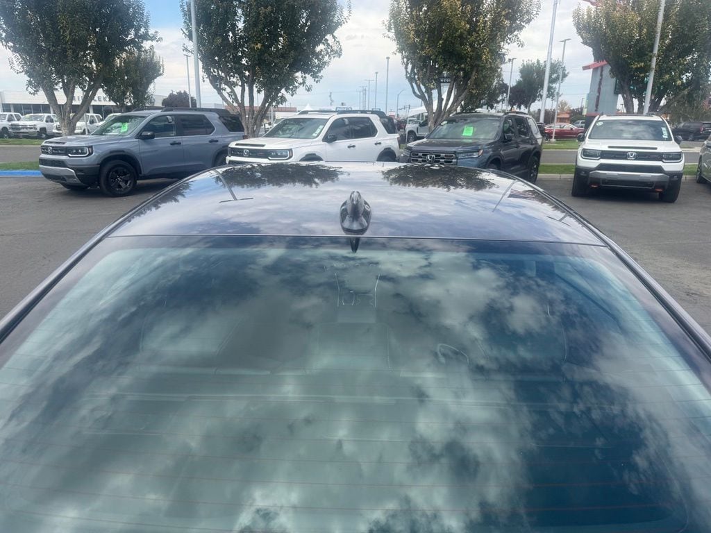 2021 Honda Accord EX-L - Photo 16
