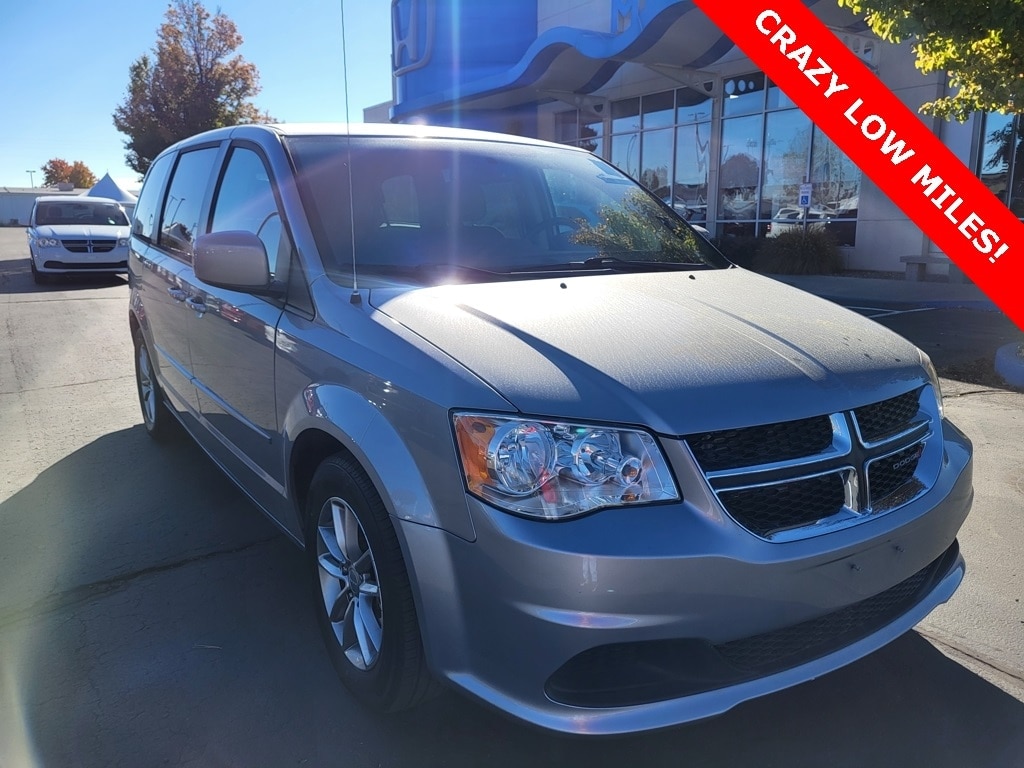 2016 Dodge Grand Caravan SE Plus's photo