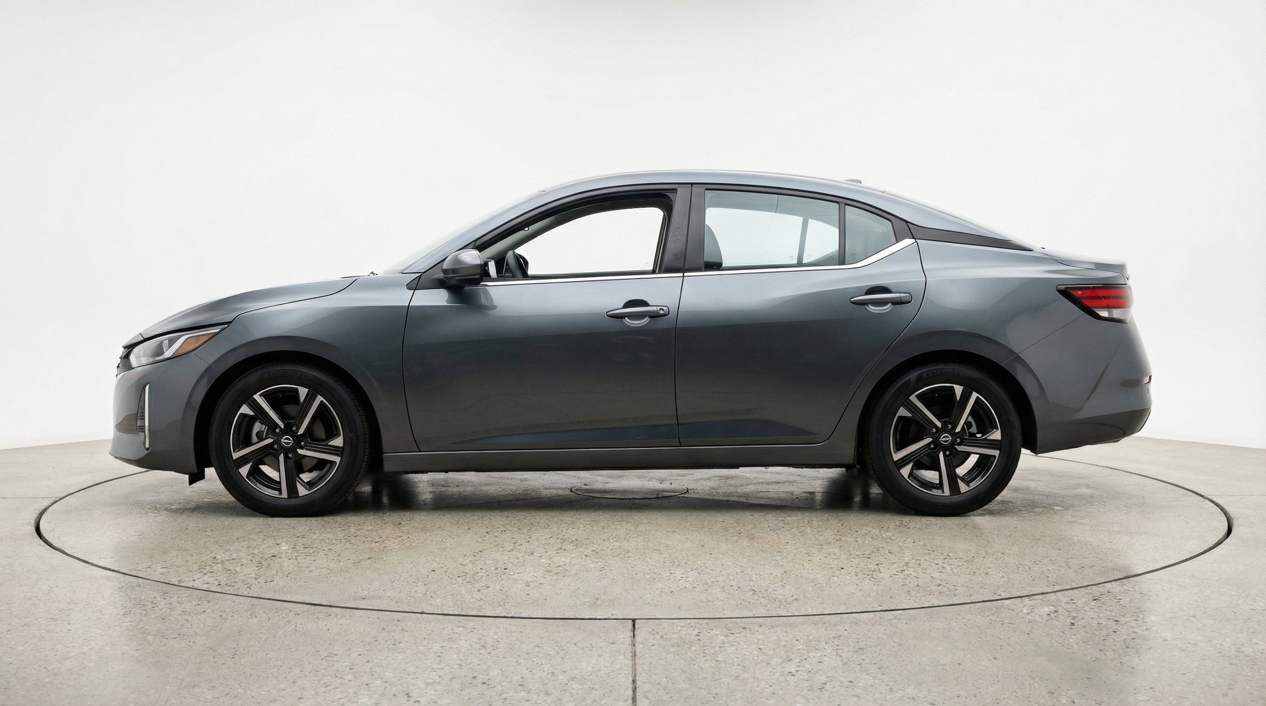 Thumbnail: 2025 Nissan Sentra - 5