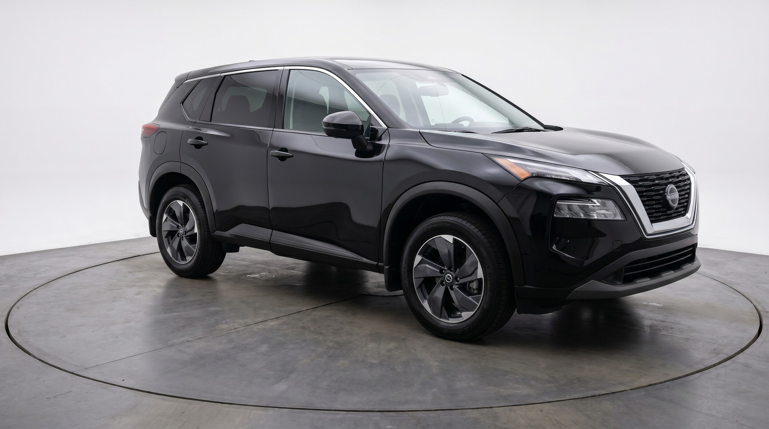 Thumbnail: 2025 Nissan Rogue - 1