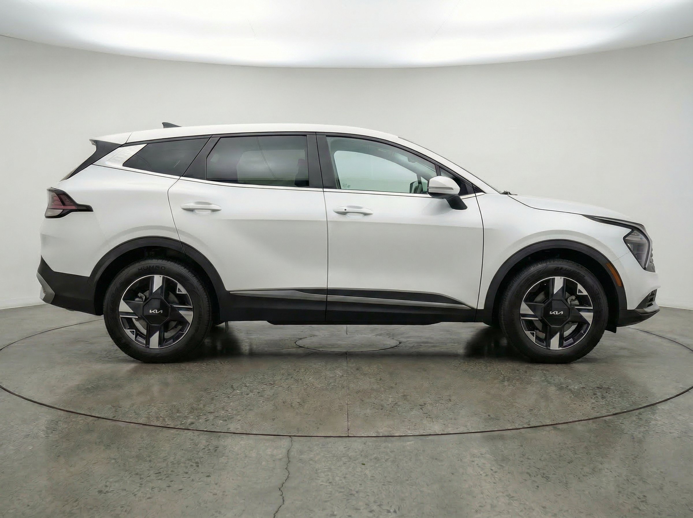 Thumbnail: 2026 Kia Sportage - 11