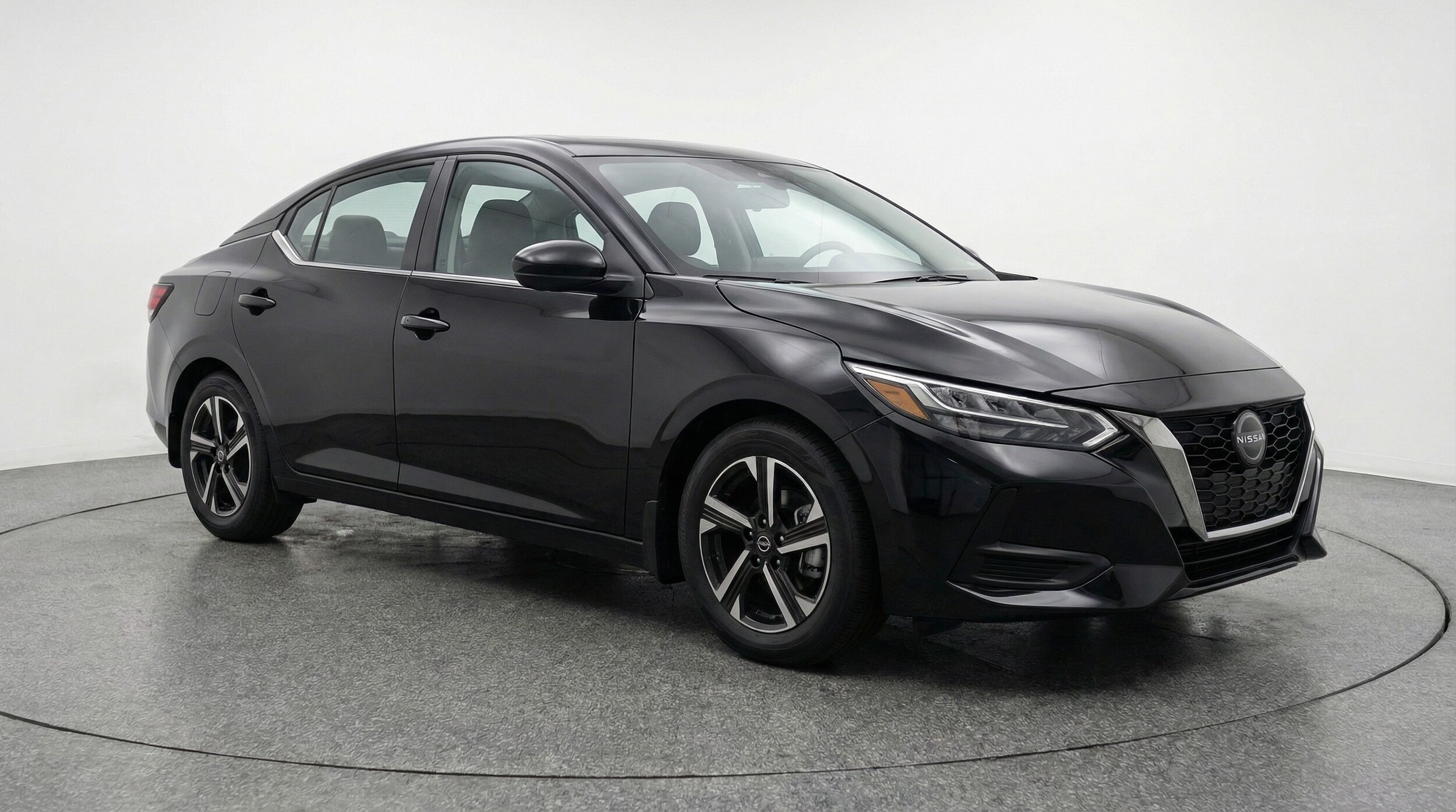 Thumbnail: 2025 Nissan Sentra - 1