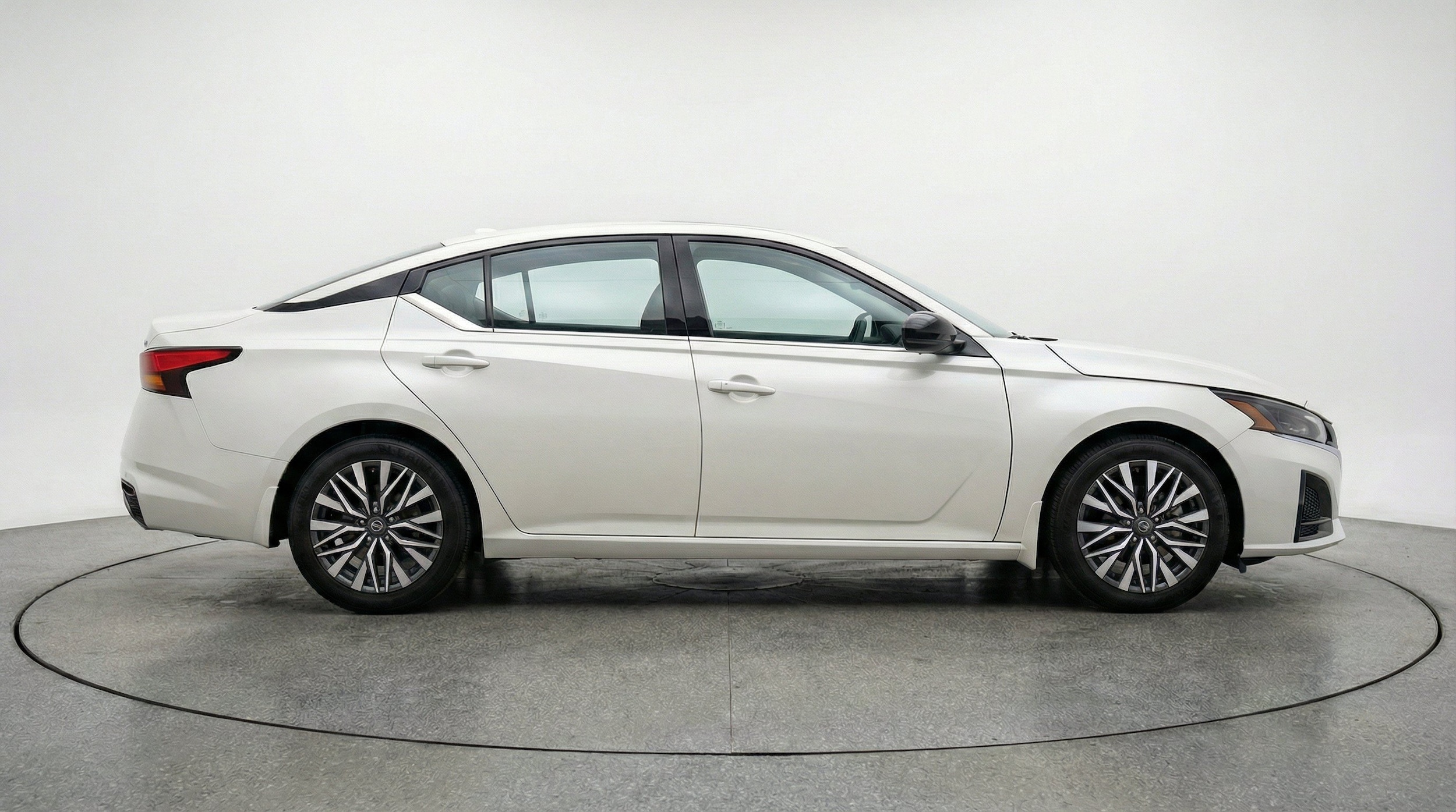 Thumbnail: 2025 Nissan Altima - 11