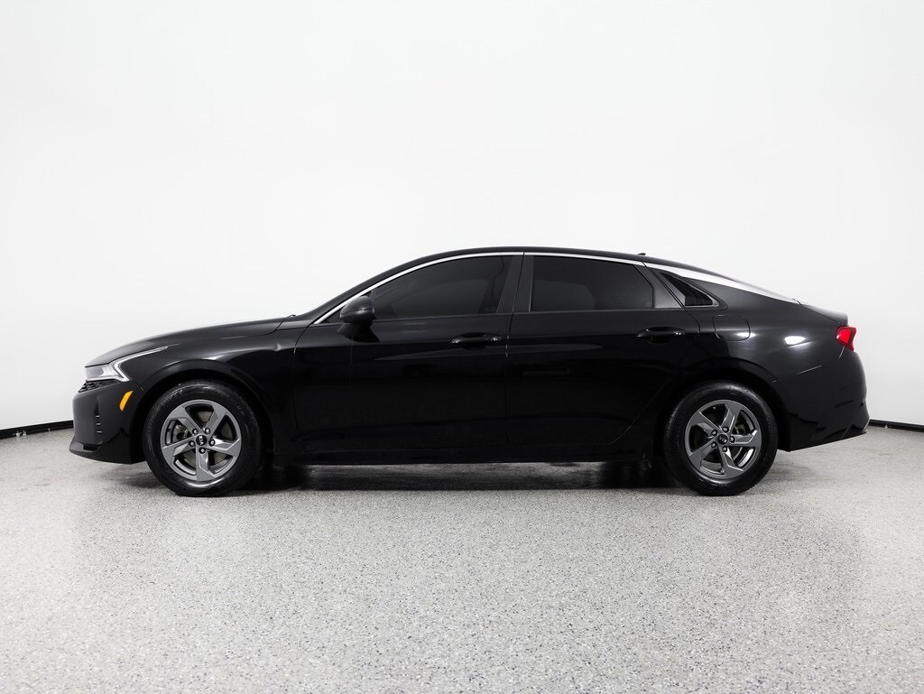 2021 Kia K5 LXS photo 3