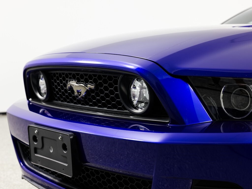 2013 Ford Mustang GT photo 3