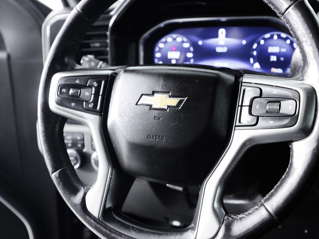 2022 Chevrolet Silverado 1500 LT - Photo 19