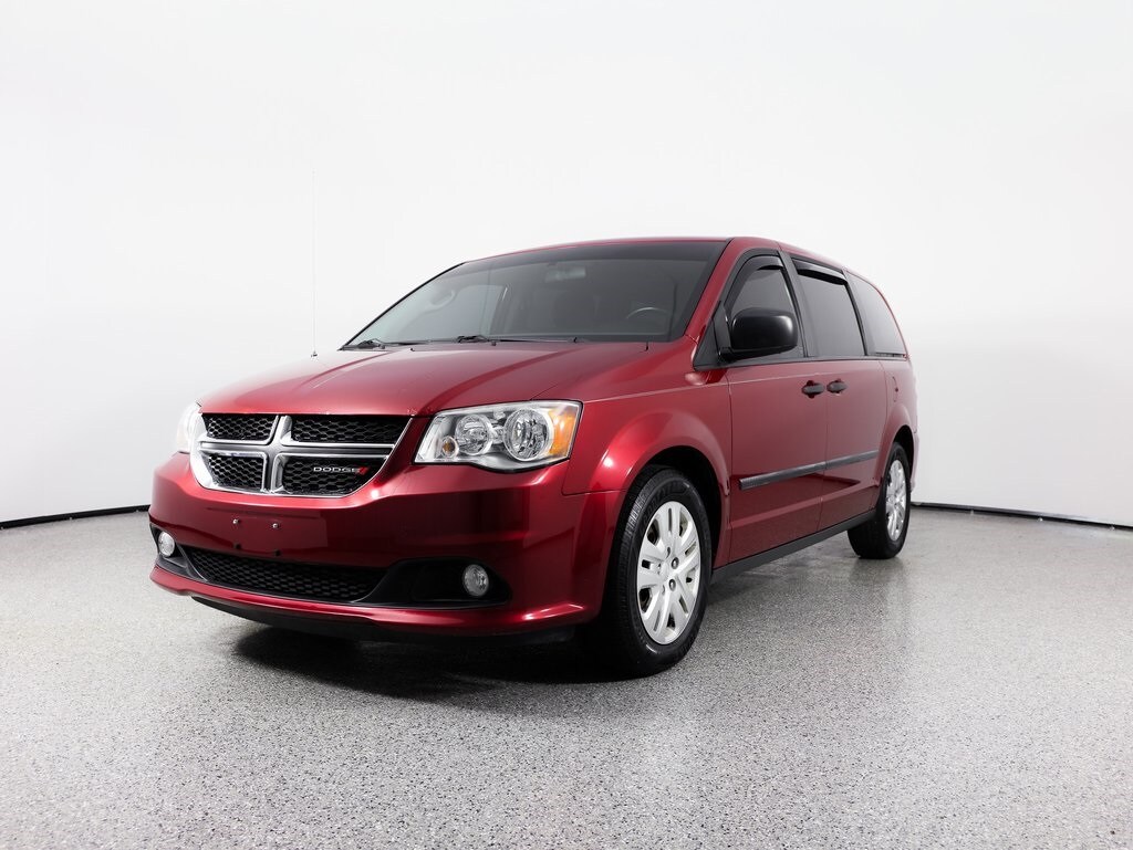 2016 Dodge Grand Caravan SE photo 2