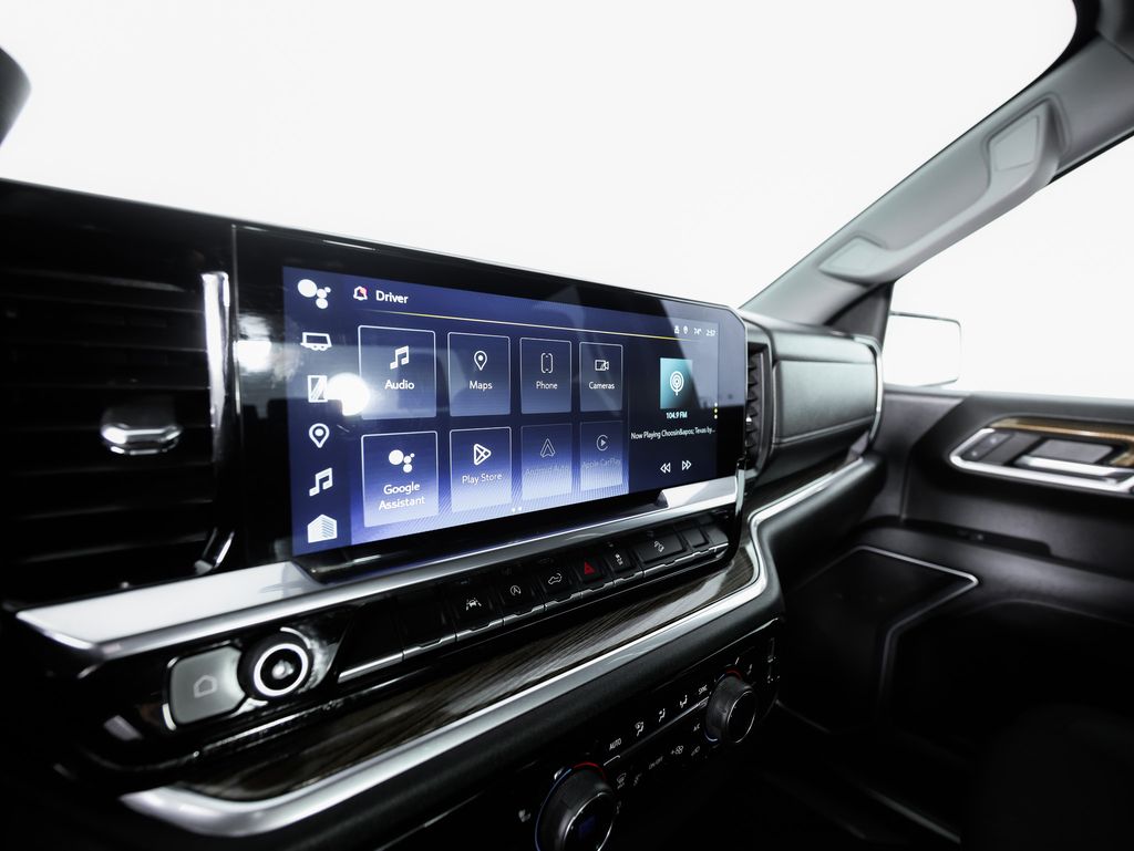 2022 Chevrolet Silverado 1500 LT - Photo 24