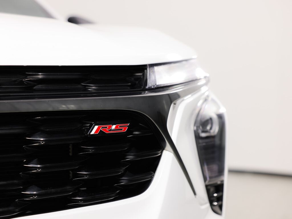 Used 2024 Chevrolet Trax 2RS SUV