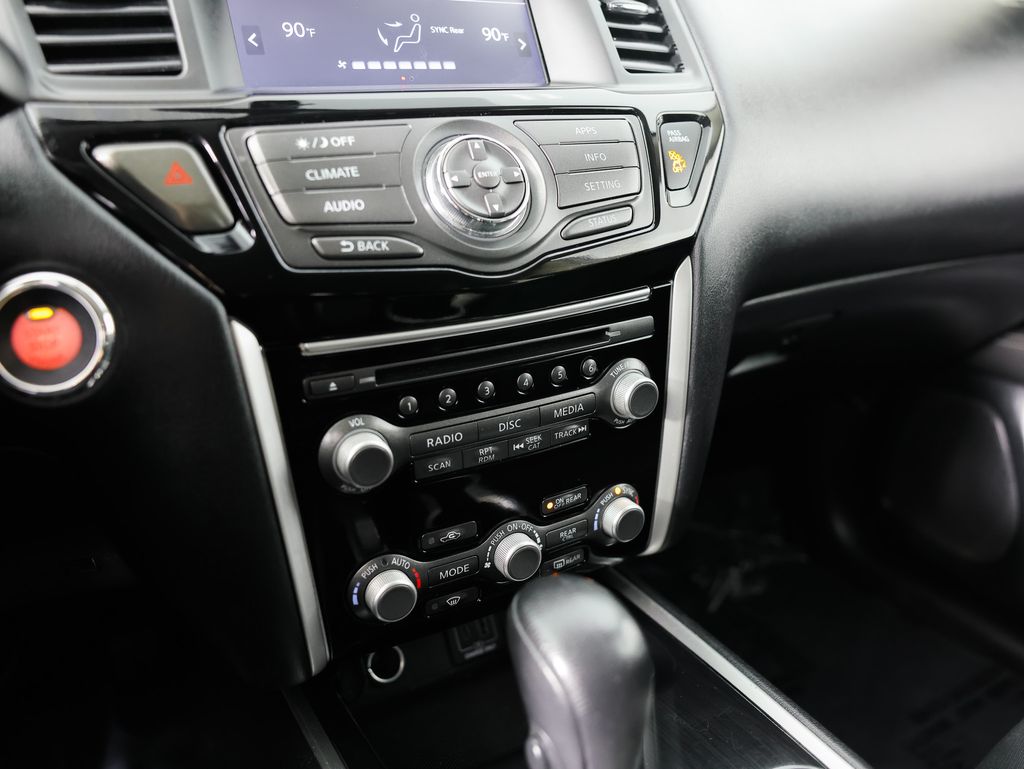 2019 Nissan Pathfinder SV - Photo 25