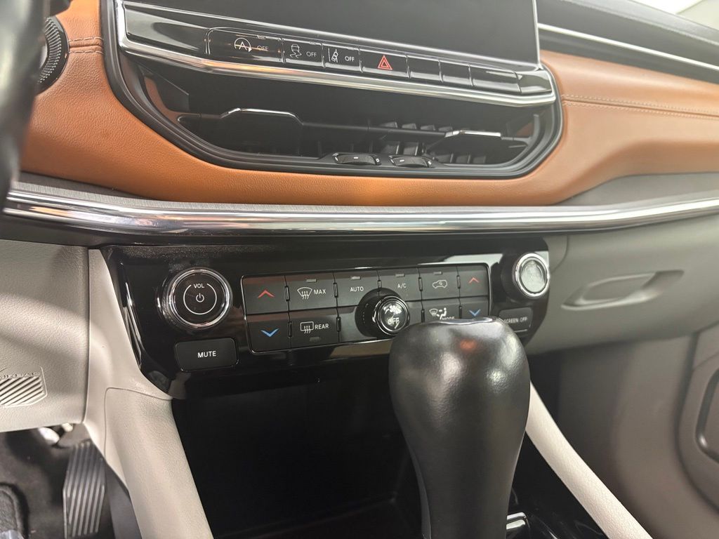 2022 Jeep Compass Limited - Photo 17