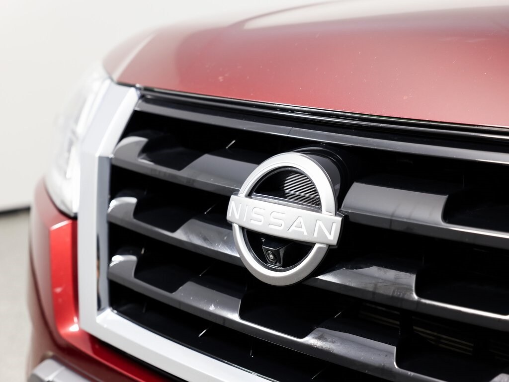 2022 Nissan Armada Platinum photo 2