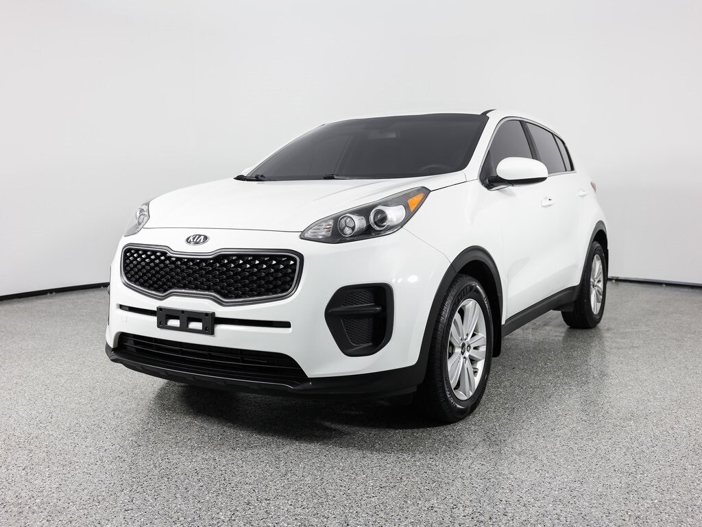 2019 Kia Sportage LX photo 2