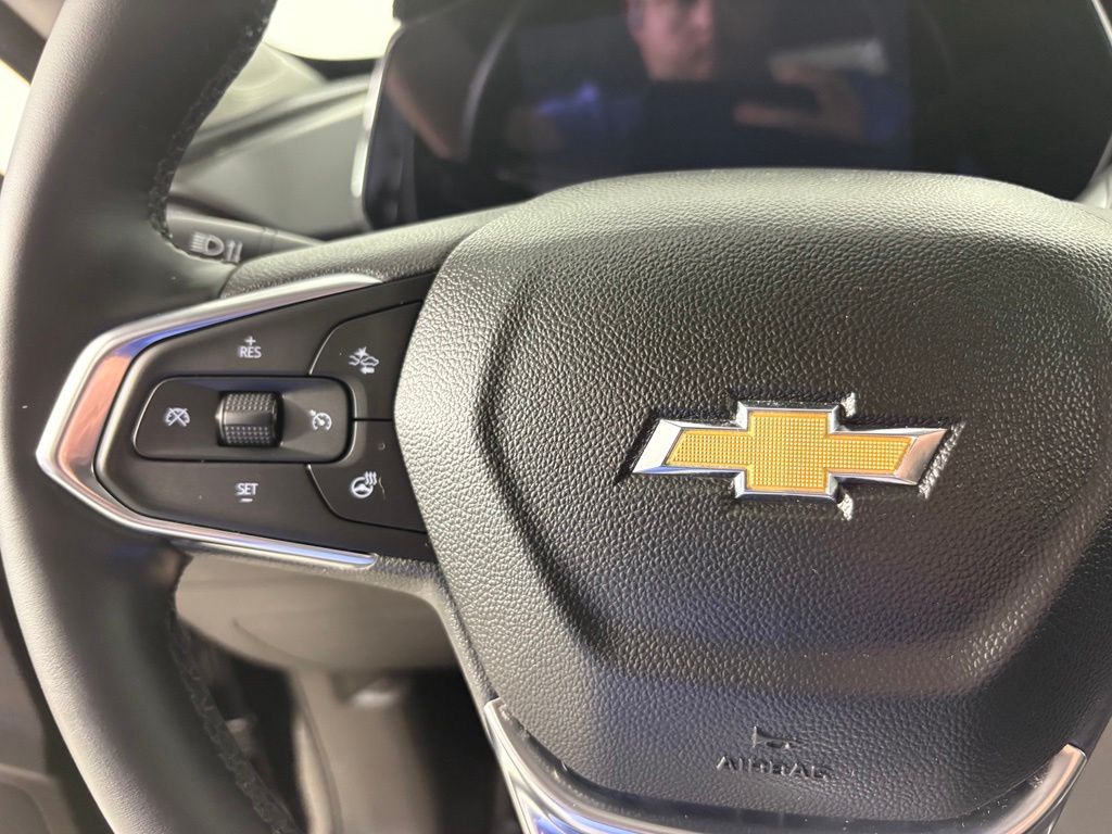 2025 Chevrolet Trax LT - Photo 20