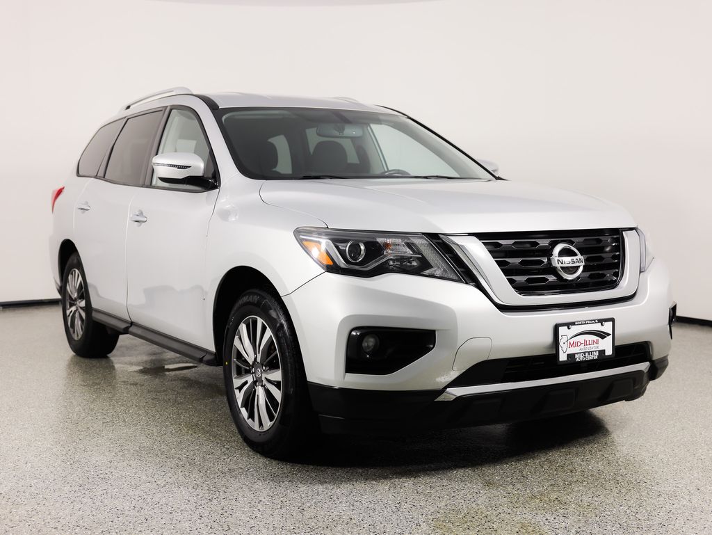2019 Nissan Pathfinder SV - Photo 10