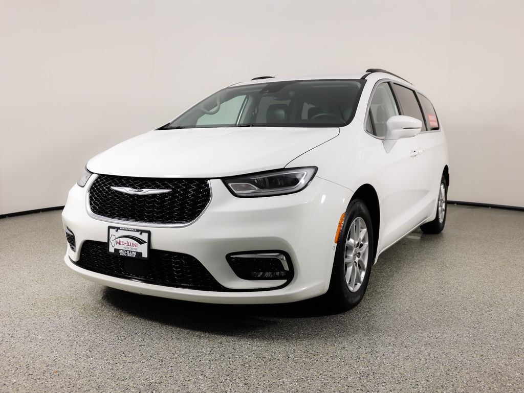 Certified 2022 Chrysler Pacifica Touring L Van Passenger Van