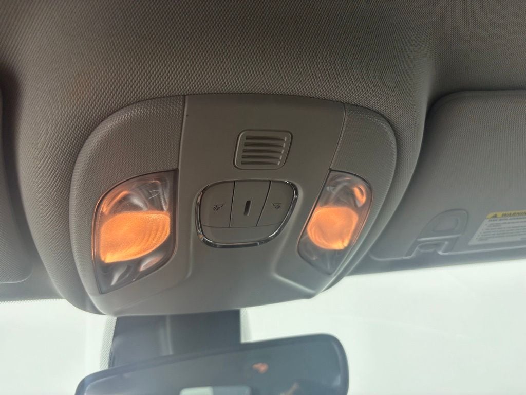 2022 Jeep Compass Limited - Photo 21