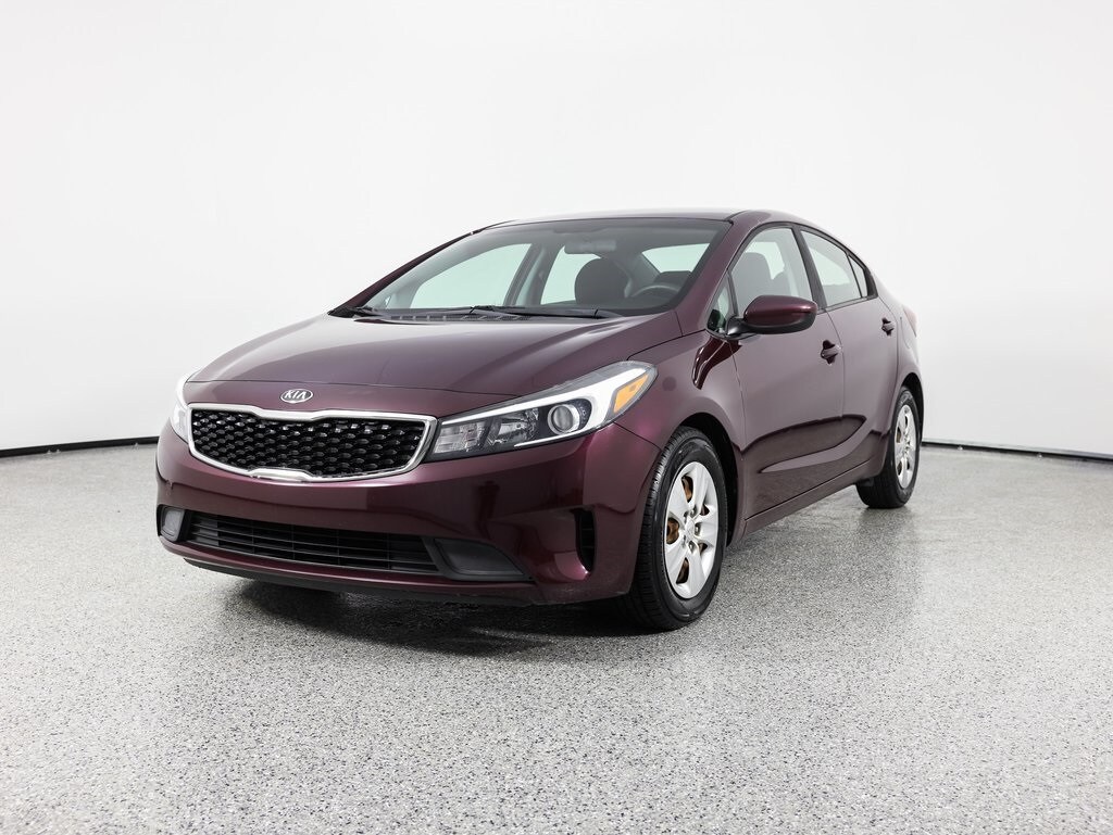 2018 Kia Forte LX Base photo 2