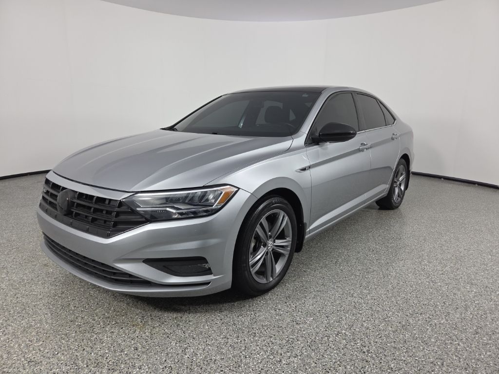 2021 Volkswagen Jetta R-Line's photo