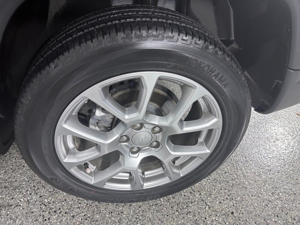 2023 Jeep Compass Latitude Lux - Photo 32