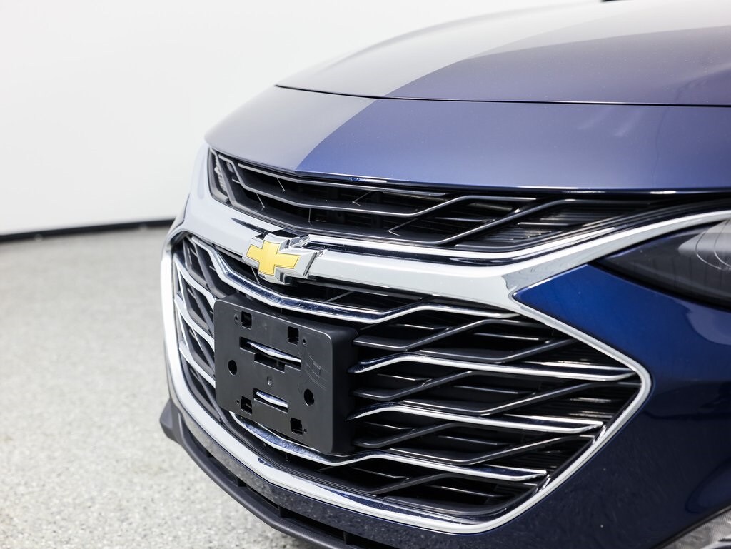 2022 Chevrolet Malibu 1LT photo 3