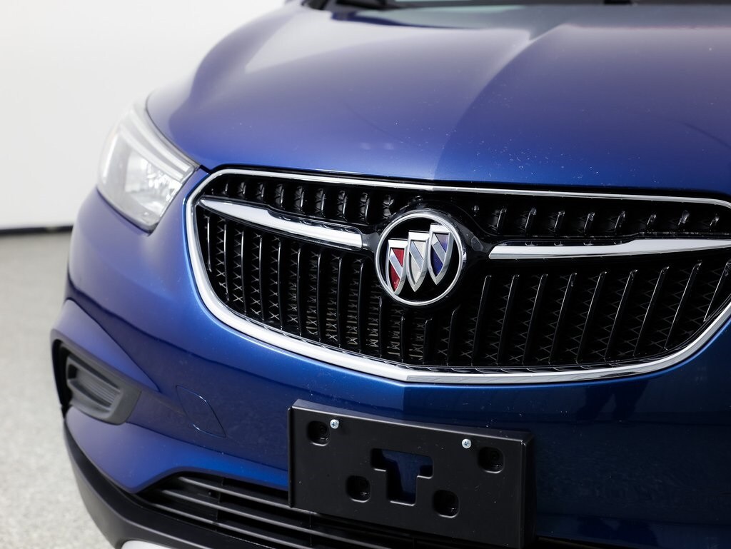 2020 Buick Encore Preferred photo 2