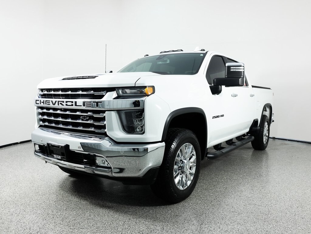 2022 Chevrolet Silverado 2500HD LTZ photo 2