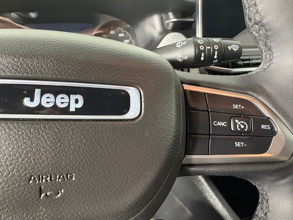 2023 Jeep Compass Latitude Lux - Photo 20