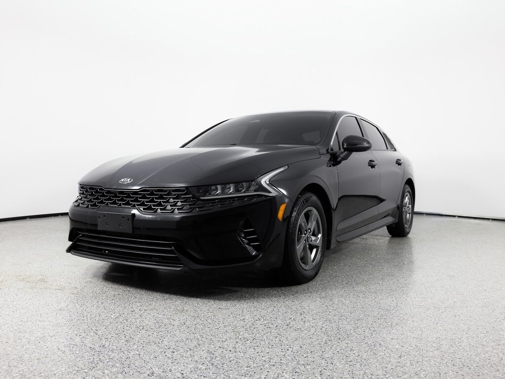2021 Kia K5 LXS photo 2