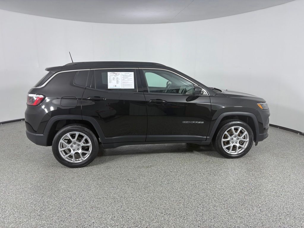 2023 Jeep Compass Latitude Lux - Photo 8