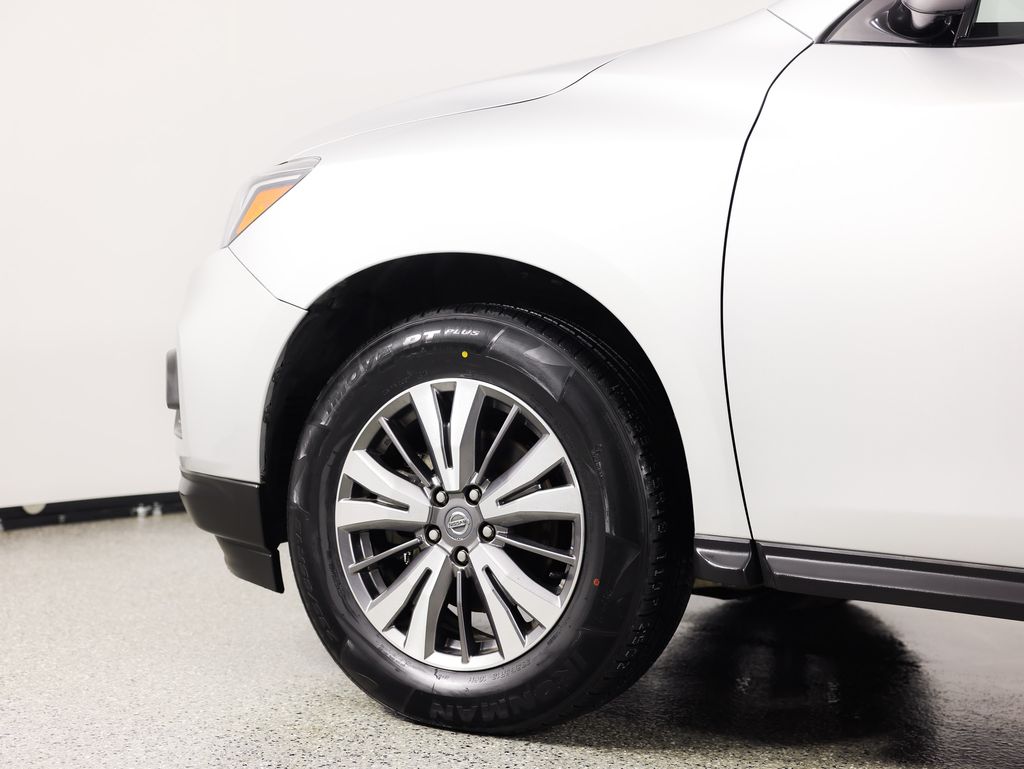 2019 Nissan Pathfinder SV - Photo 6