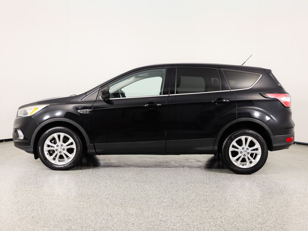 Used 2017 Ford Escape SE SUV