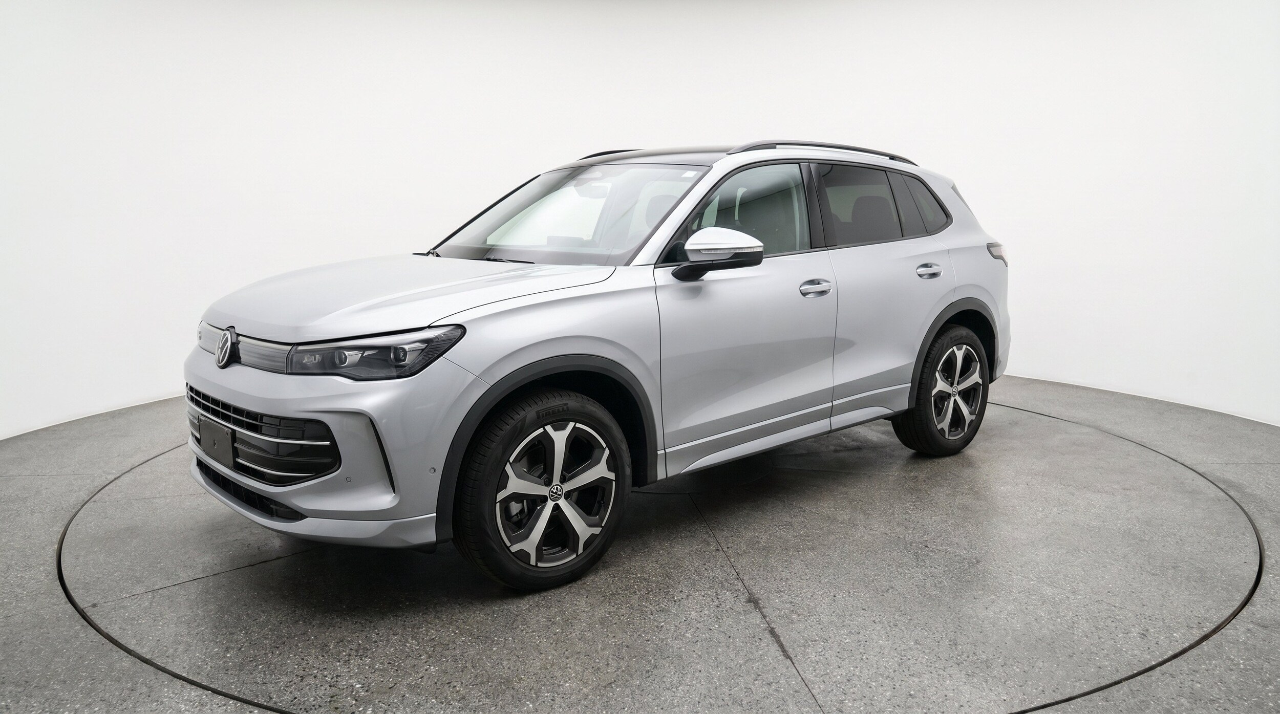 Thumbnail: 2026 Volkswagen Tiguan - 3