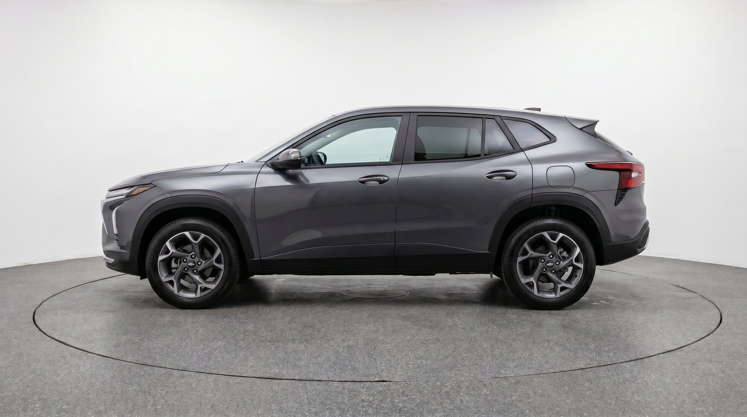 Thumbnail: 2025 Chevrolet Trax - 5