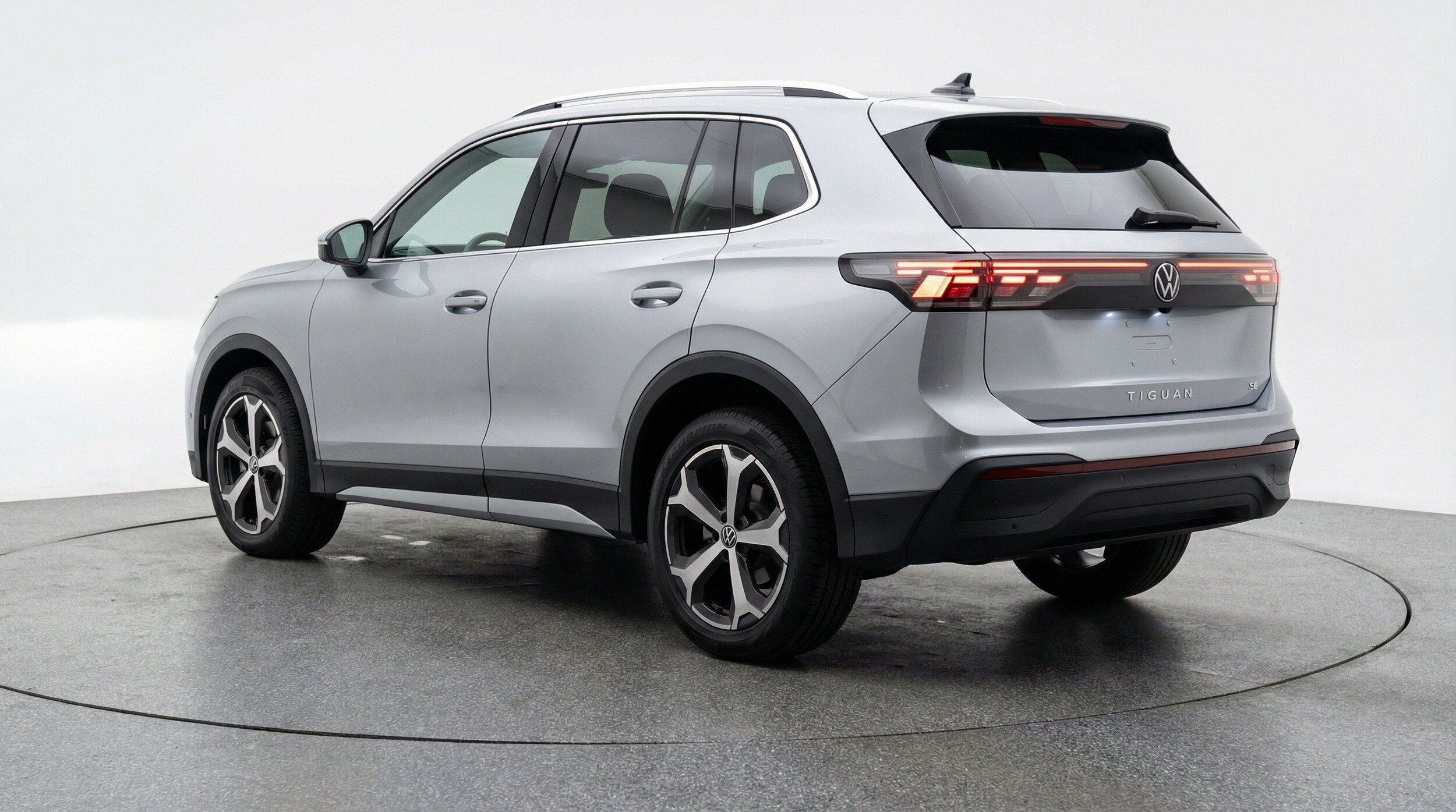 Thumbnail: 2026 Volkswagen Tiguan - 6