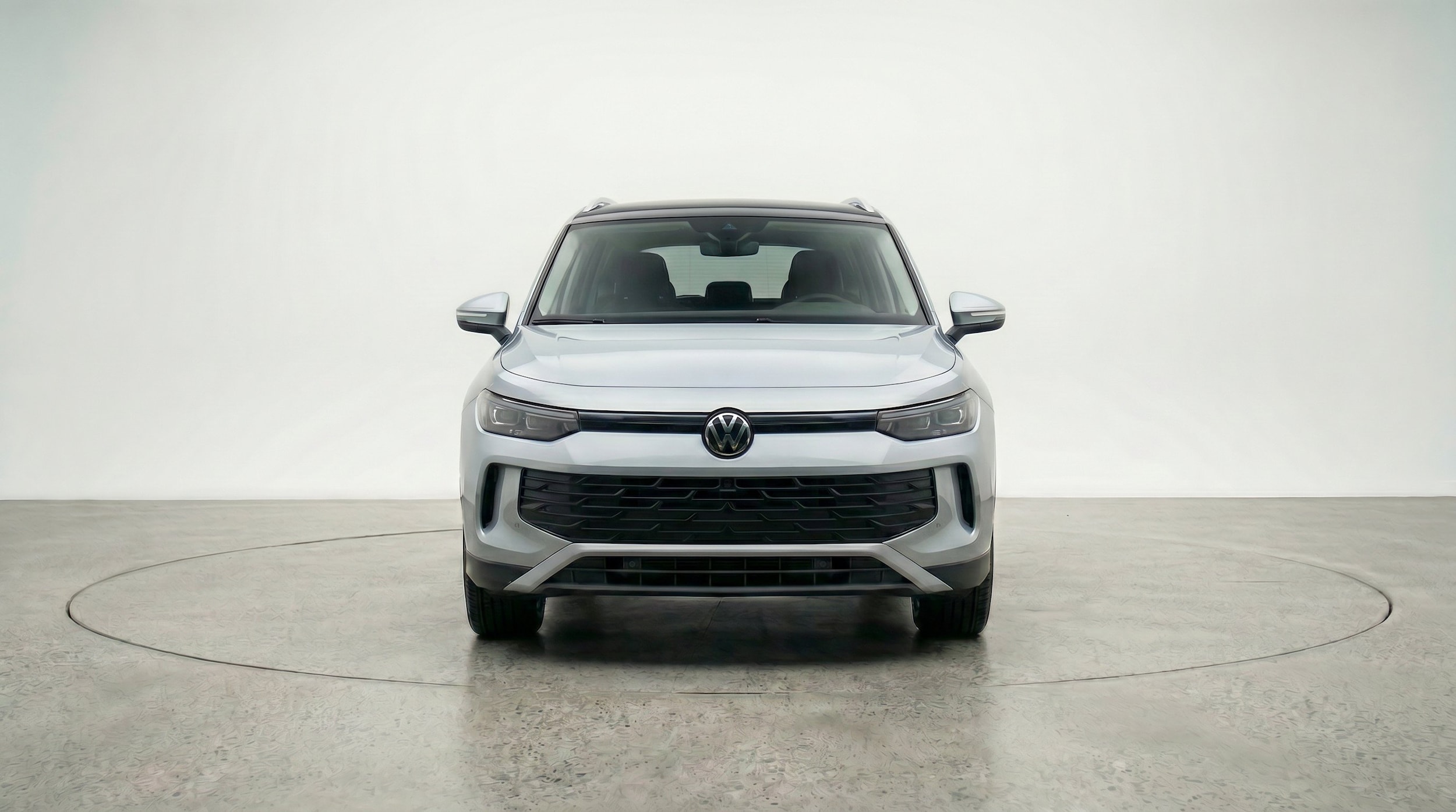 Thumbnail: 2026 Volkswagen Tiguan - 2