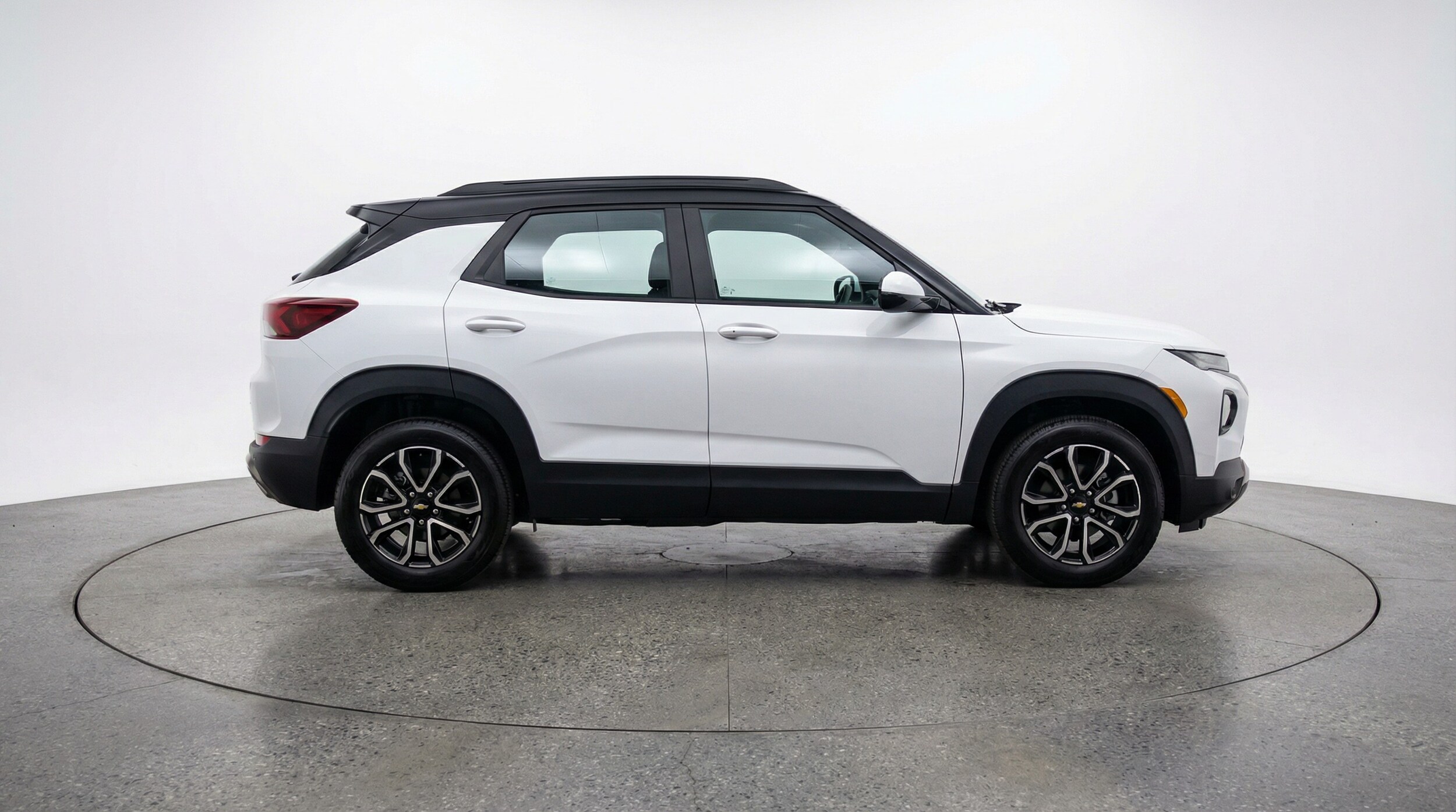 Thumbnail: 2025 Chevrolet TrailBlazer - 8