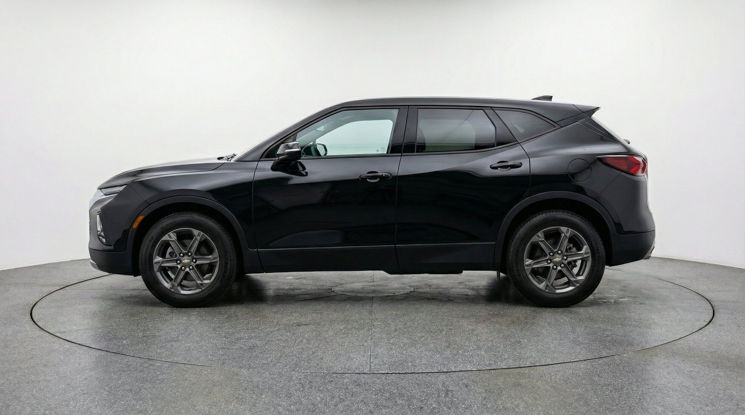 Thumbnail: 2025 Chevrolet Blazer - 5