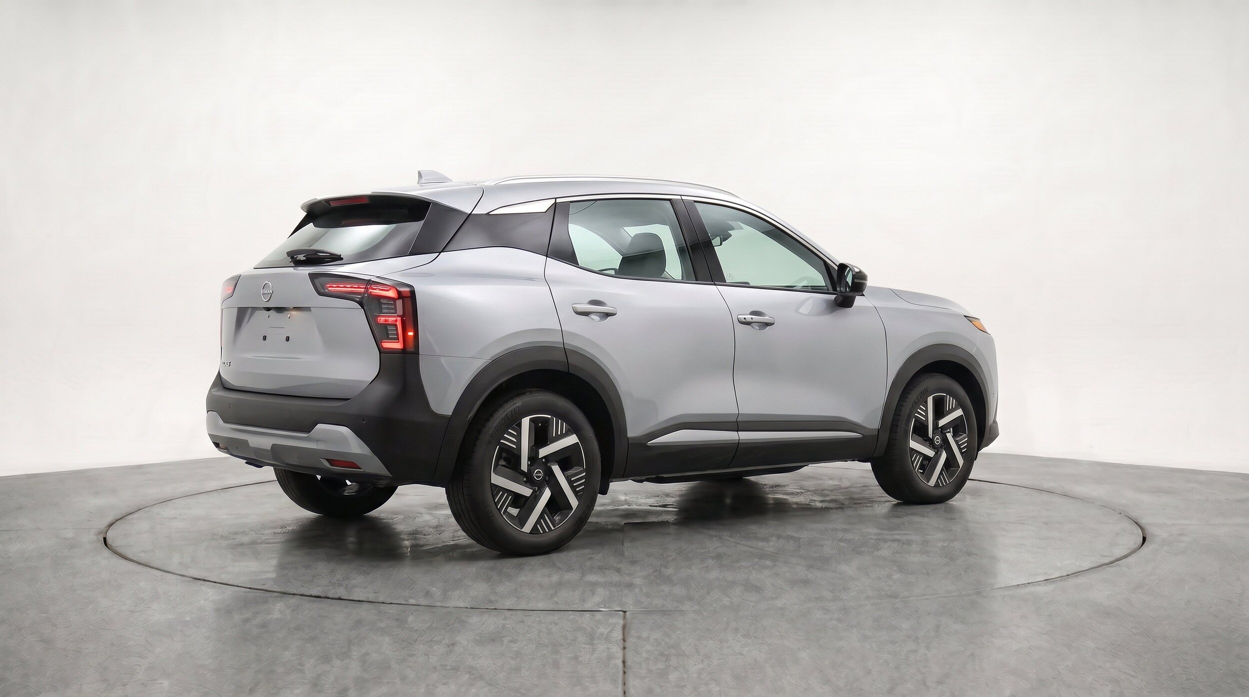 Thumbnail: 2026 Nissan Kicks - 9
