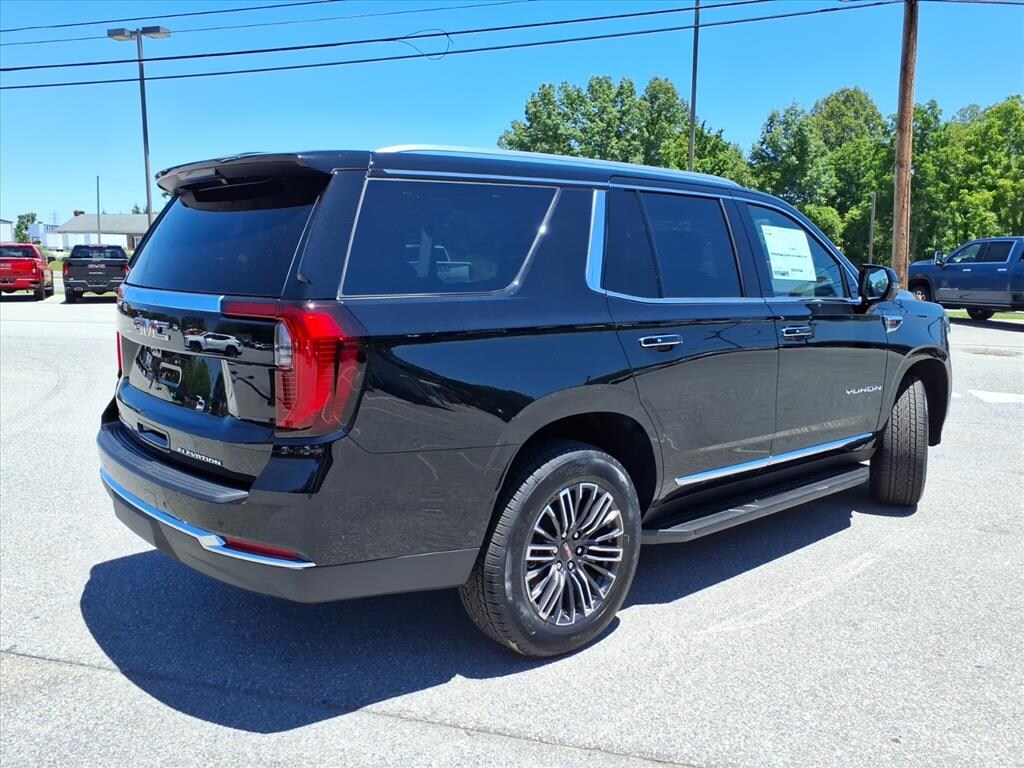 New 2026 GMC Yukon Elevation SUV