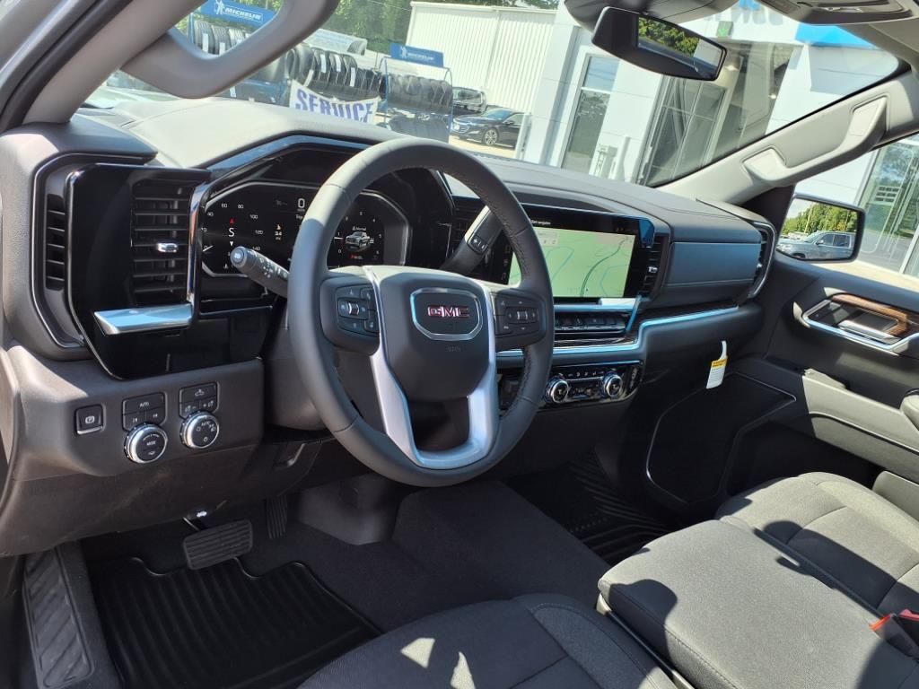2026 GMC Sierra 1500 SLE - Photo 6