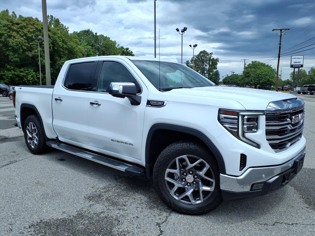 Used 2023 GMC Sierra 1500 SLT Truck