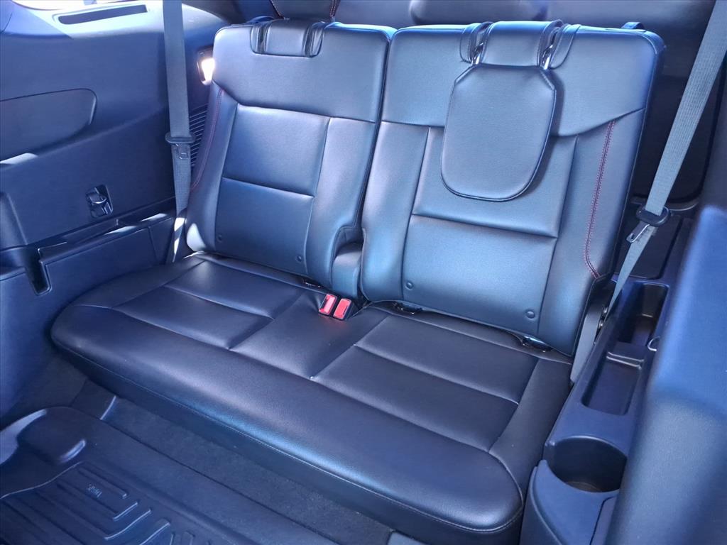 2023 Ford Explorer ST-LINE - Photo 14