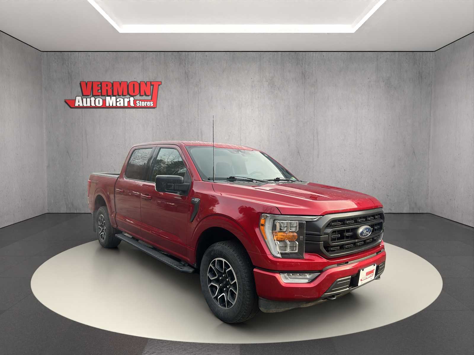 2021 Ford F-150 XLT's photo