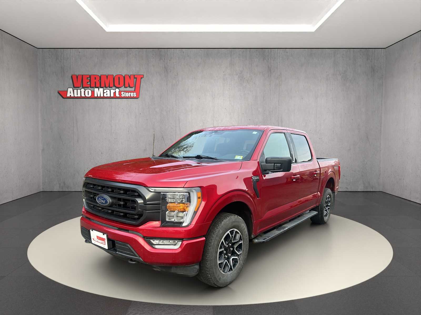 2021 Ford F-150 XLT photo 3