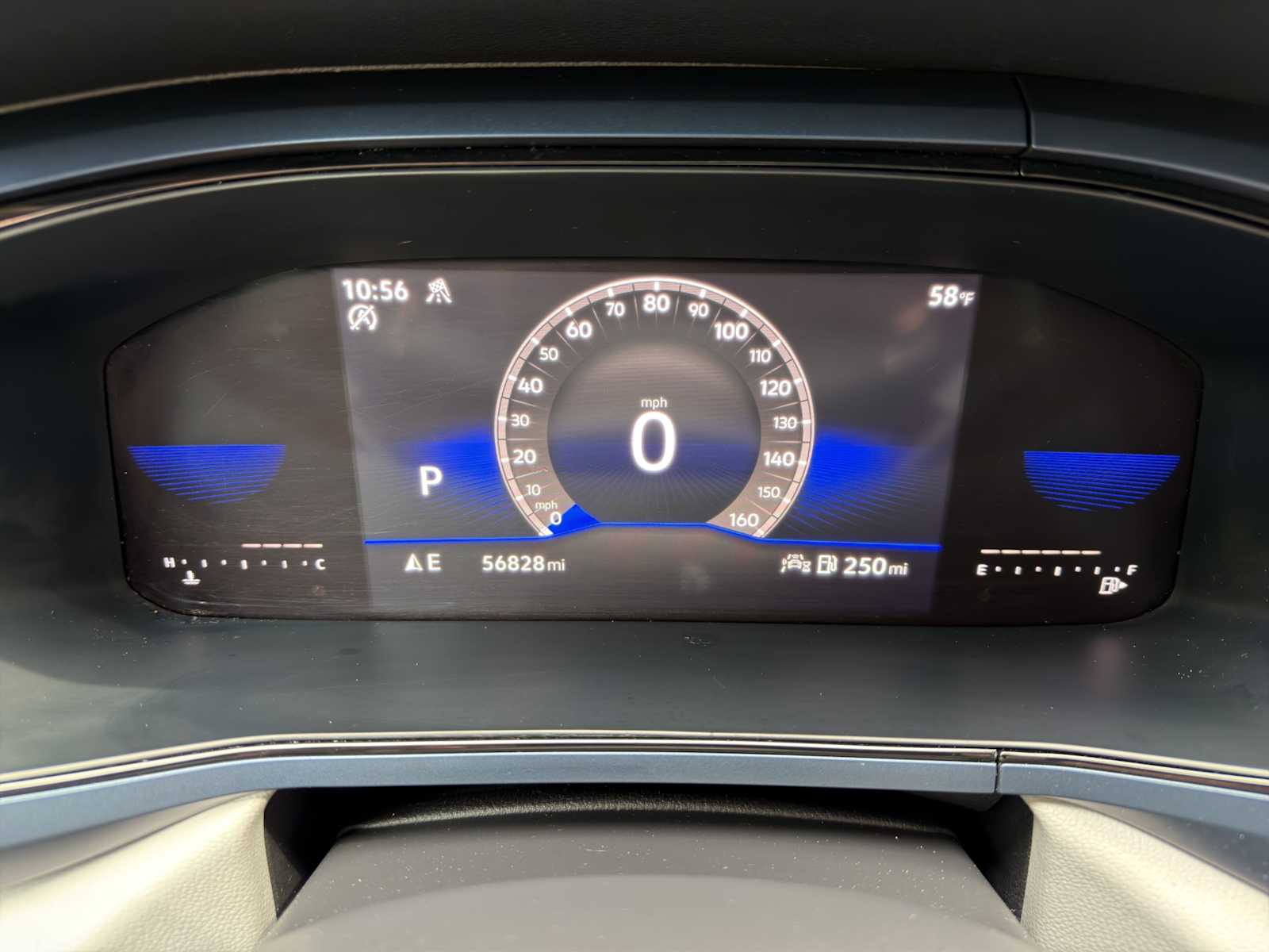 2023 Volkswagen Taos SE - Photo 12