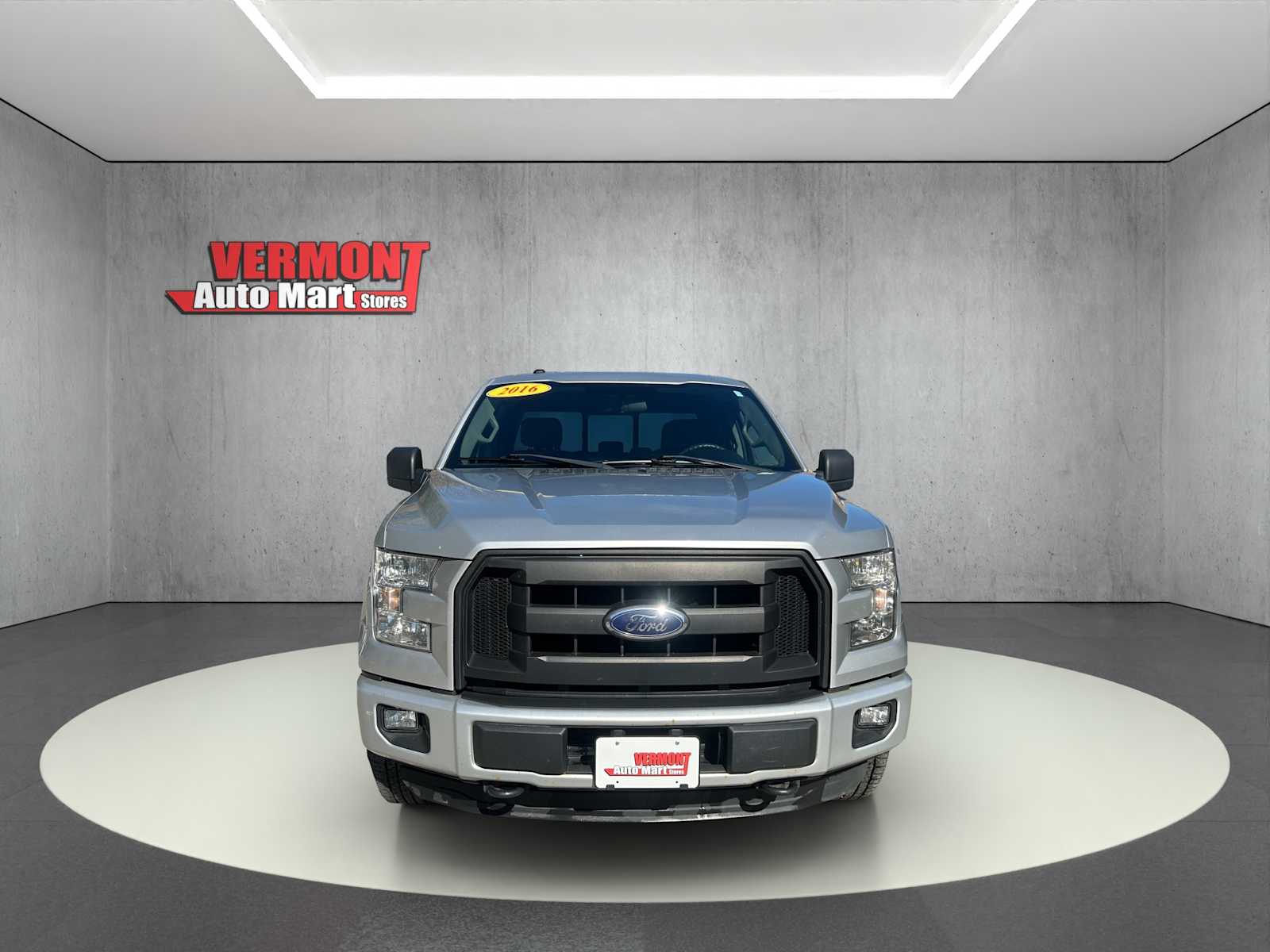 2016 Ford F-150 XL photo 2