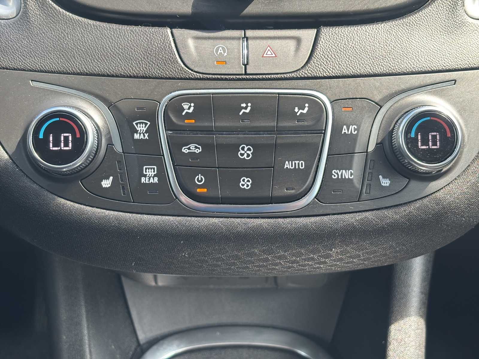 2024 Chevrolet Malibu 1LT - Photo 17