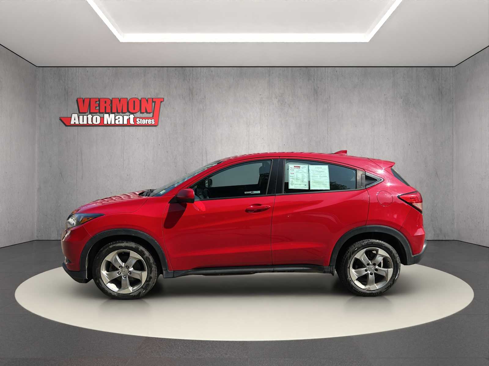2018 Honda HR-V LX photo 3