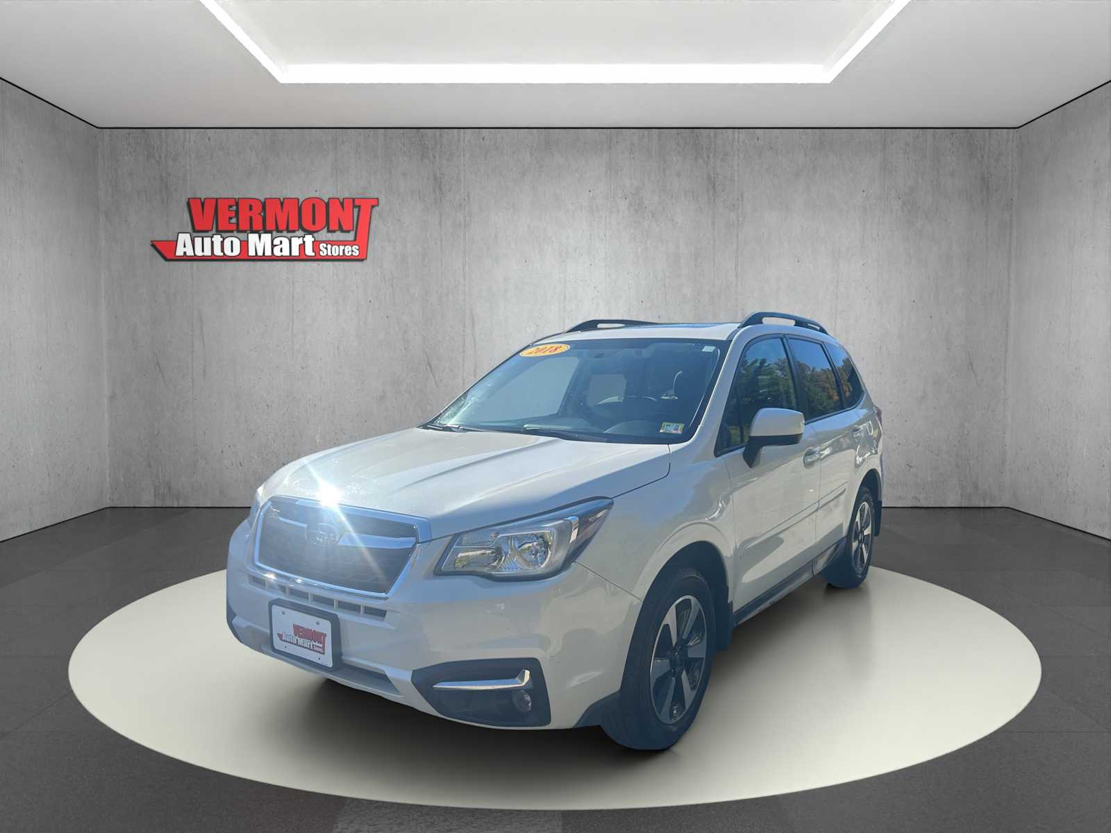 2018 Subaru Forester 2.5i Premium photo 2